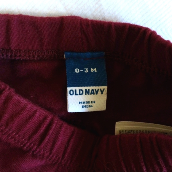 old navy burgundy ruffle bum leggings 0-3 months baby girl - Picture 3 of 5